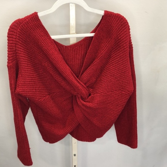 ASTR red knot back knit sweater - Picture 3 of 5